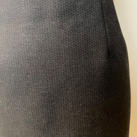 Neiman Marcus skirt size 10 preloved - Picture 2 of 6